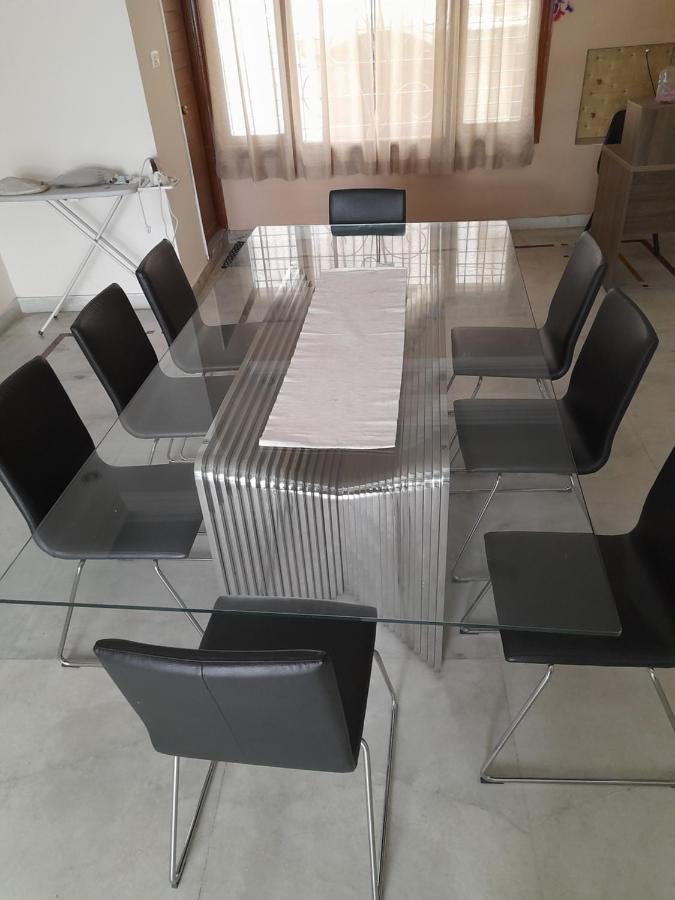 Nomads Nest Hostel ไฮเดอราบัด ภายนอก รูปภาพ