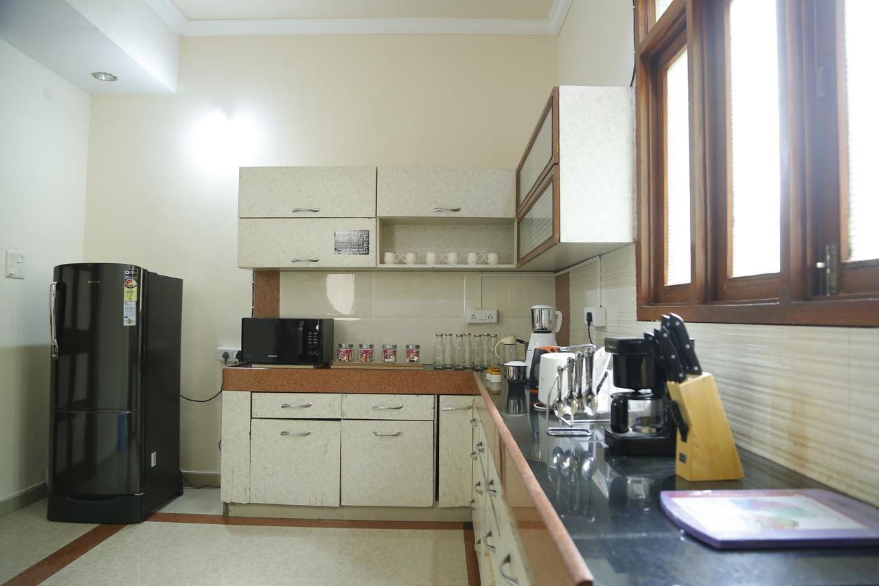 Nomads Nest Hostel ไฮเดอราบัด ภายนอก รูปภาพ